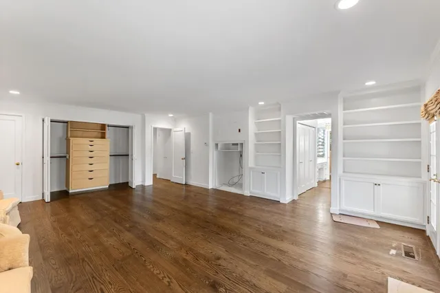 $5,650,000 | 680 Fairway Circle, Hillsborough, CA 94010