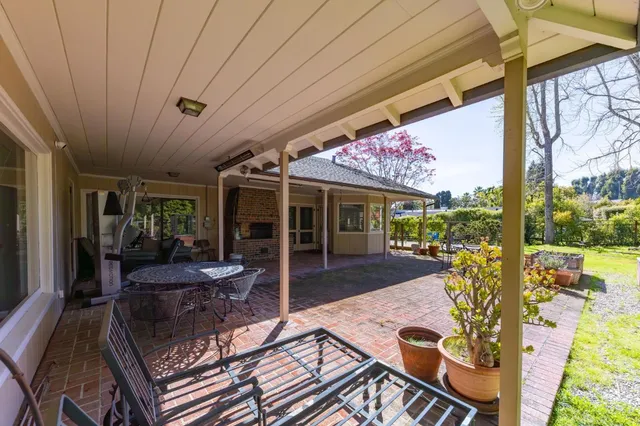 $5,650,000 | 680 Fairway Circle, Hillsborough, CA 94010