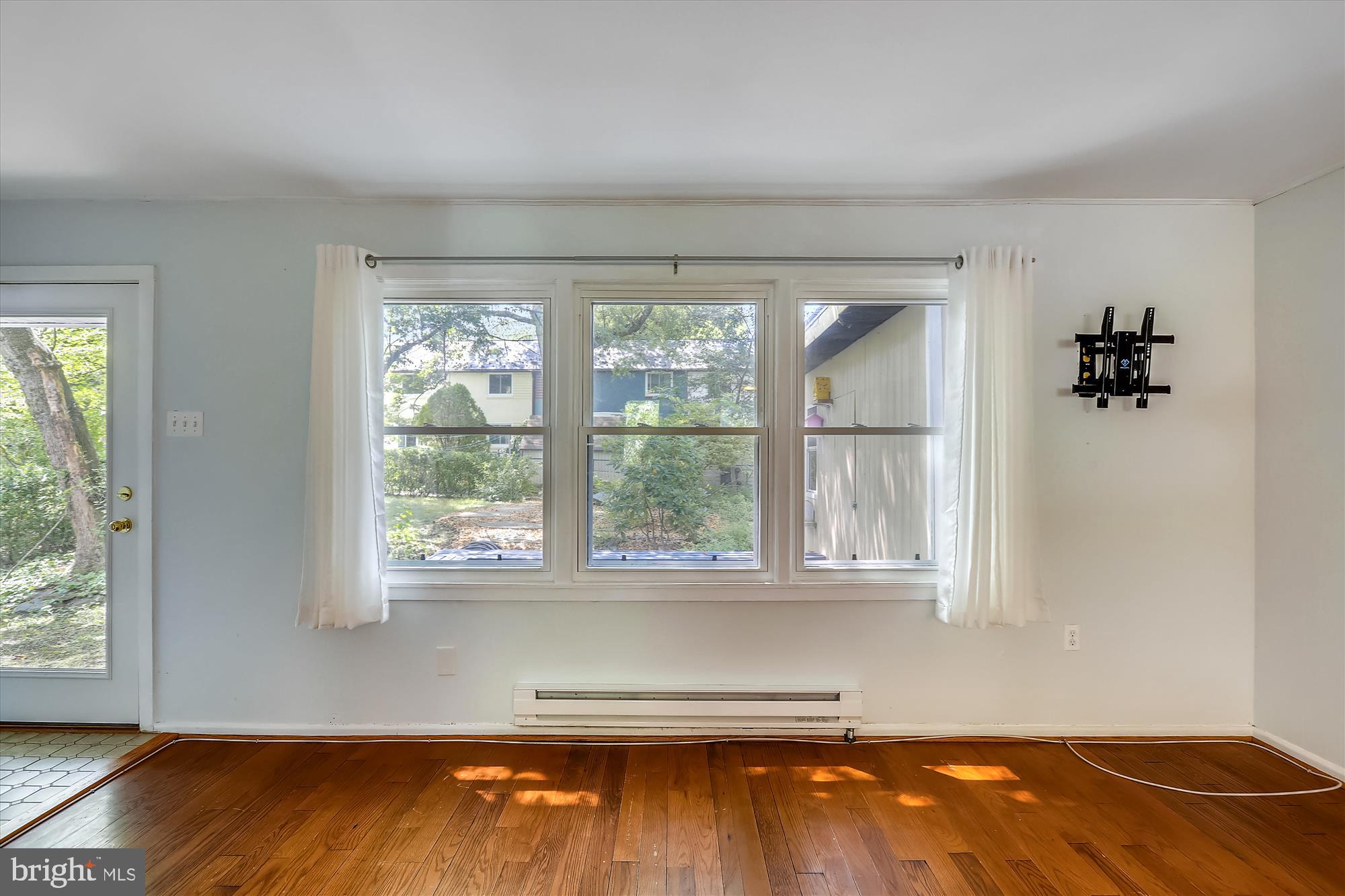 49 Ridge Road Greenbelt, MD 20770 - Photo 8 of 41 Gallery Image 8