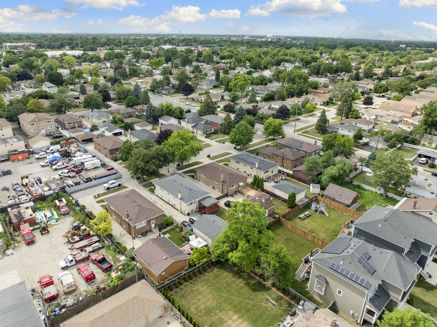 4613 Madison Avenue Brookfield, IL 60513 - Photo 29 of 33 an aerial view of residential houses with outdoor space and parking