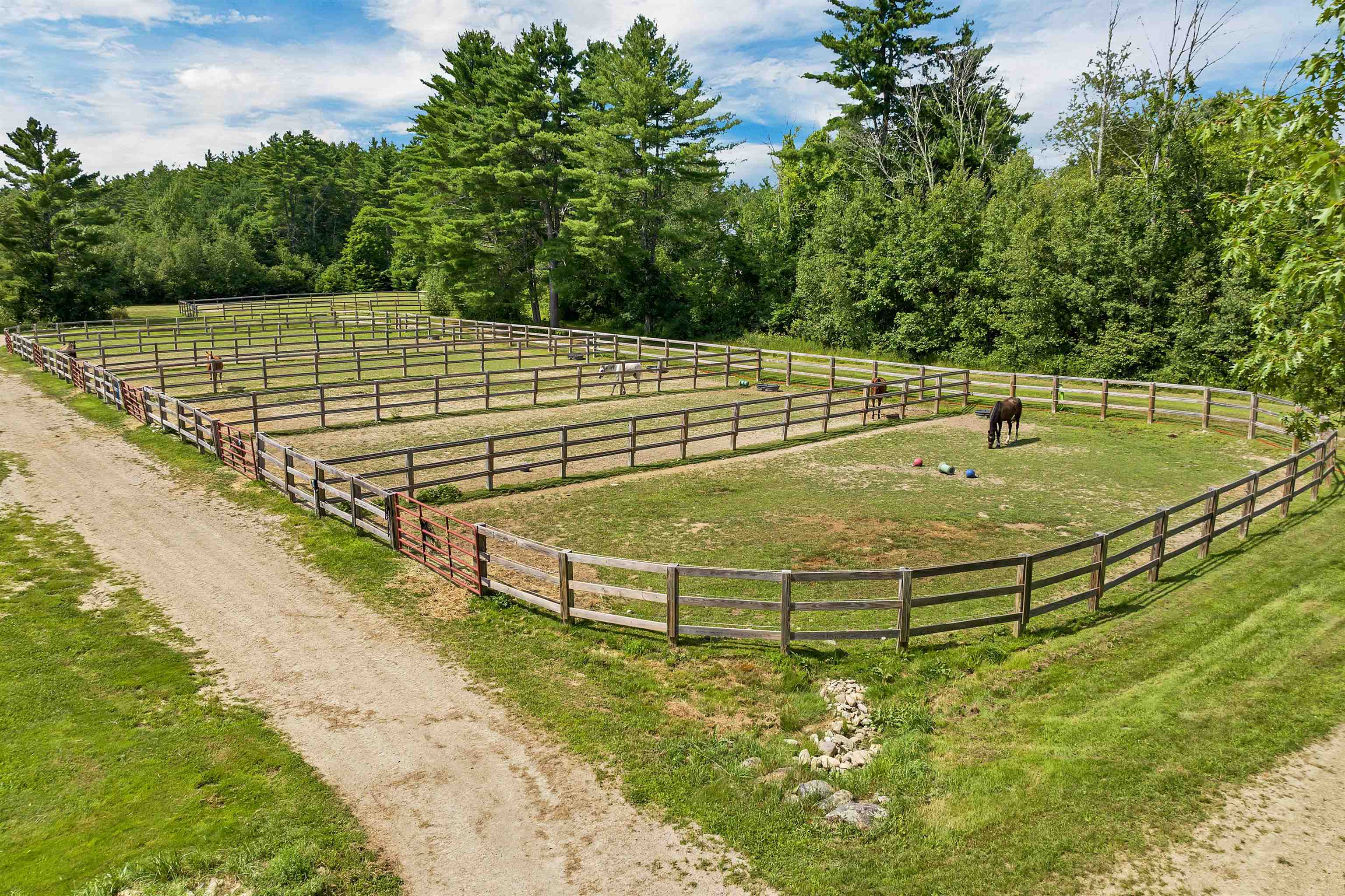 251 Wentworth Road Brookfield, NH 03872 - Photo 49 of 60