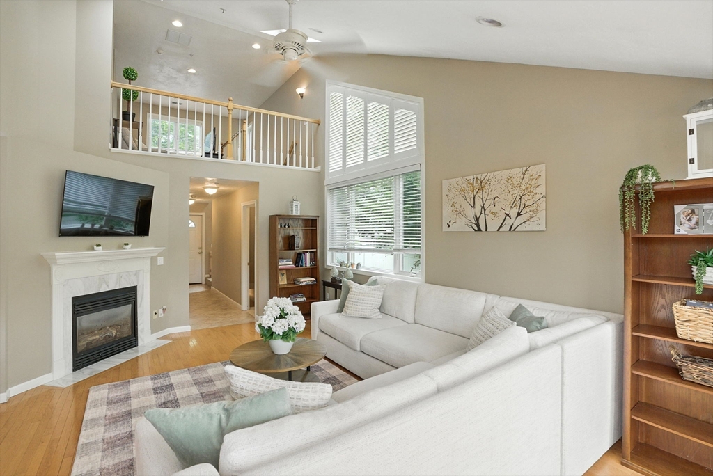 27 Solomon Pond Road, Unit A Northborough, MA 01532 - Photo 2 of 36