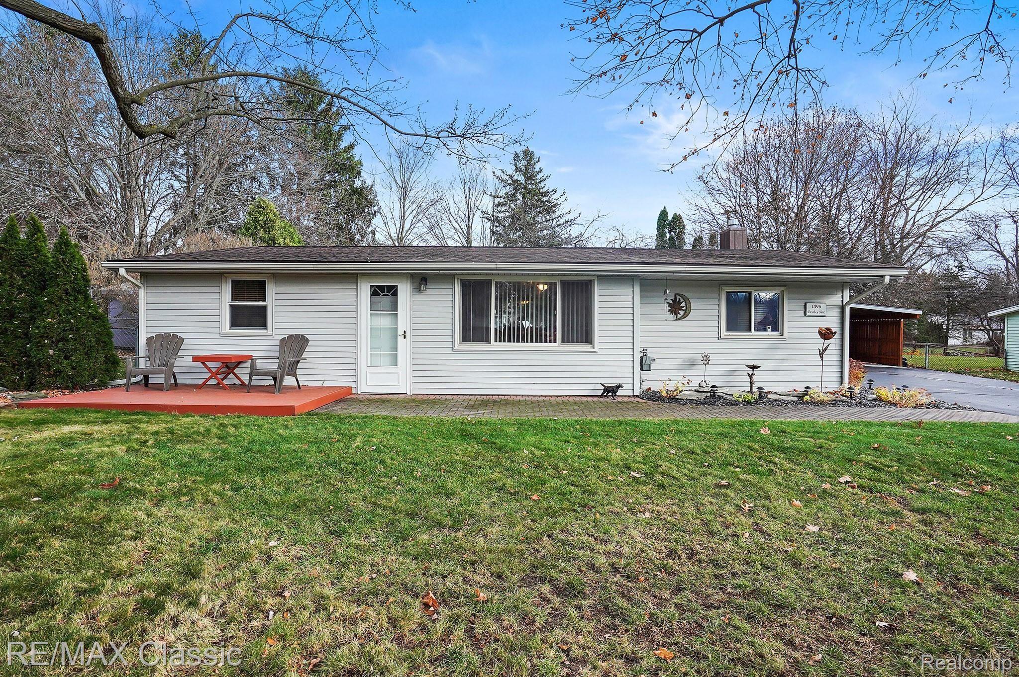 1396 Decker Road Walled Lake, MI 48390 - Photo 1 of 19 1396 Decker Road - Open House Sunday 1 - 4 pm