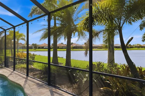 $999,000 | 10107 Carnoustie Place, Bradenton, FL 34211