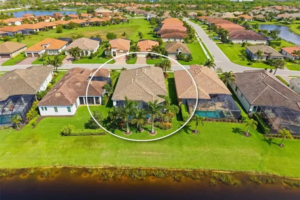 $999,000 | 10107 Carnoustie Place, Bradenton, FL 34211