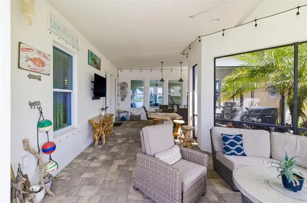 $999,000 | 10107 Carnoustie Place, Bradenton, FL 34211