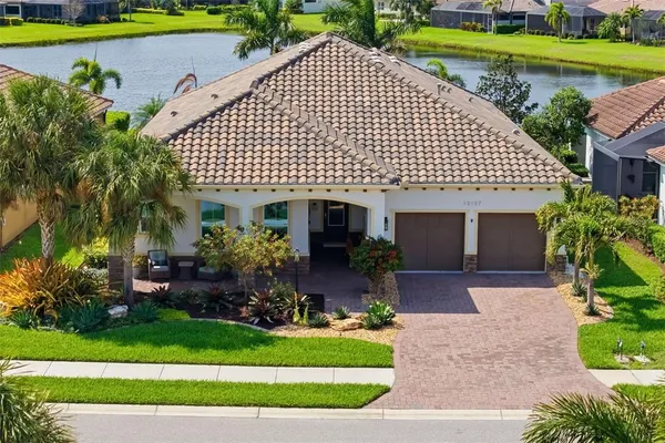 $999,000 | 10107 Carnoustie Place, Bradenton, FL 34211