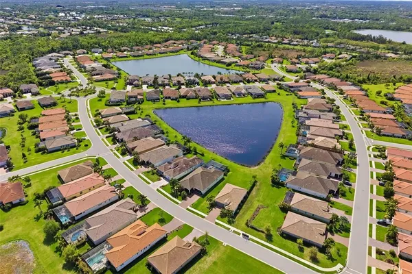 $999,000 | 10107 Carnoustie Place, Bradenton, FL 34211