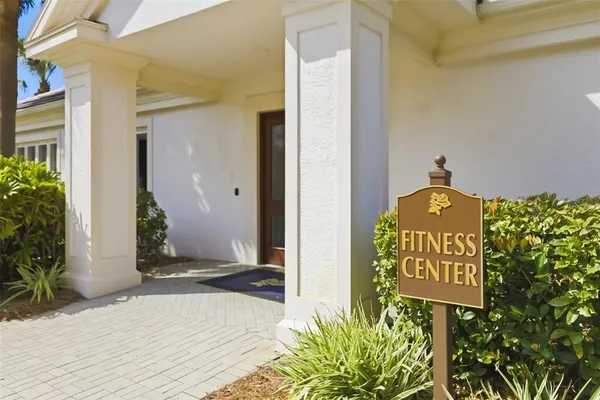 $999,000 | 10107 Carnoustie Place, Bradenton, FL 34211