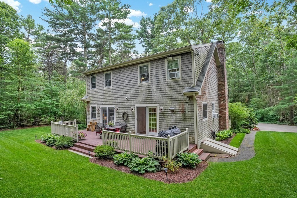 2 Island Farm Road Carver, MA 02330 - Photo 3 of 32 Gallery Image 3