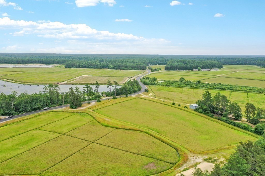 2 Island Farm Road Carver, MA 02330 - Photo 6 of 32 Gallery Image 6