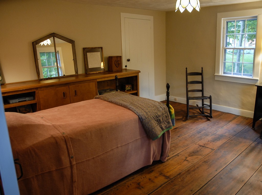 292 Sackett Road Westfield, MA 01085 - Photo 15 of 27 Gallery Image 15