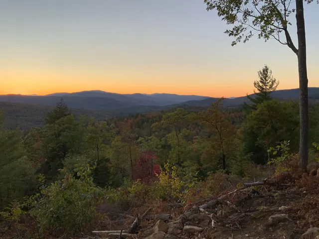 $289,000 | 19-upper Bear Lane, Rumford, ME 04276