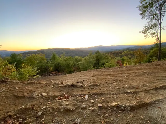 $289,000 | 19-upper Bear Lane, Rumford, ME 04276