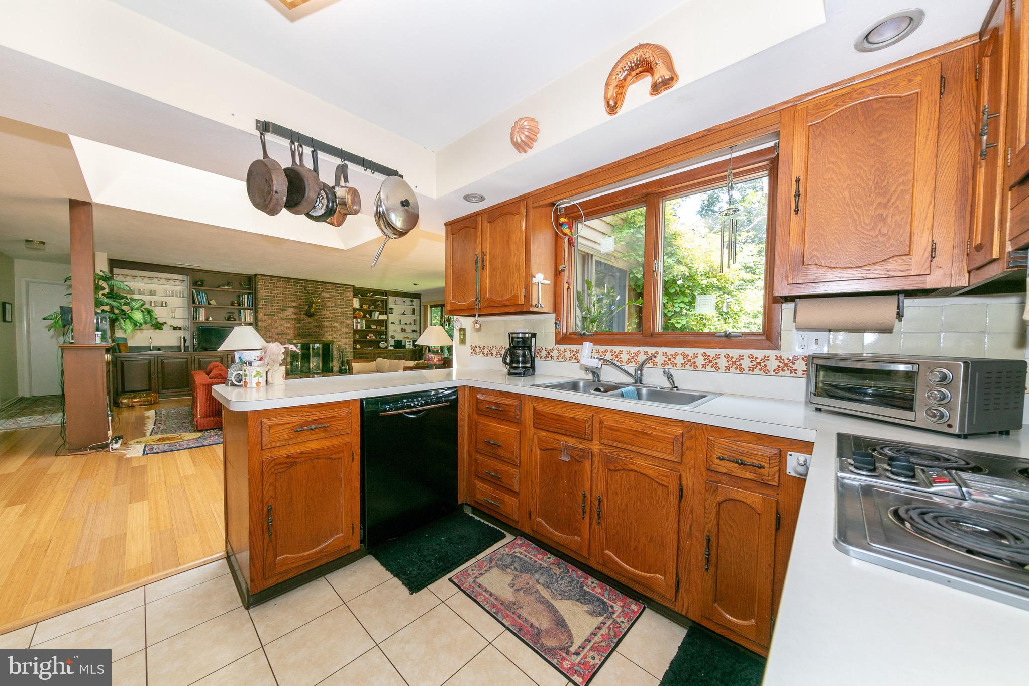 68 Lochatong Road Ewing, NJ 08628 - Photo 16 of 27