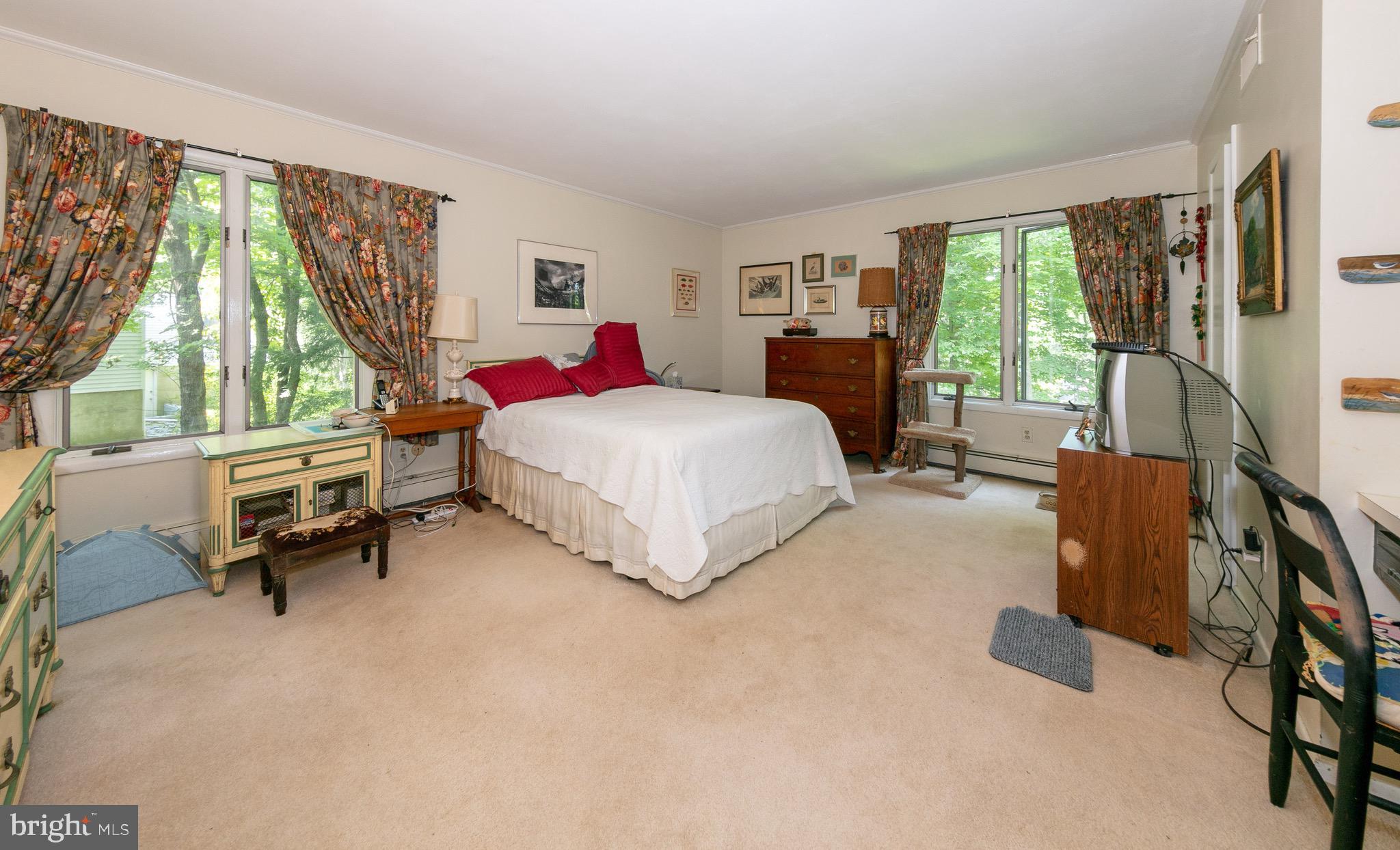 68 Lochatong Road Ewing, NJ 08628 - Photo 17 of 27