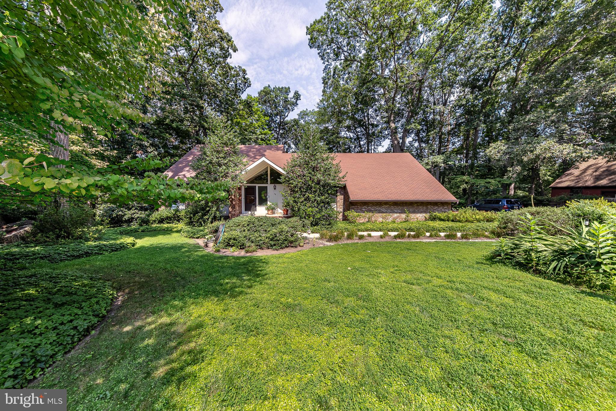 68 Lochatong Road Ewing, NJ 08628 - Photo 4 of 27