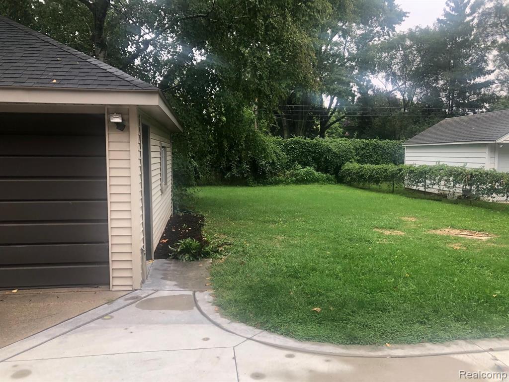 1527 East Melton Road Birmingham, MI 48009 - Photo 30 of 30