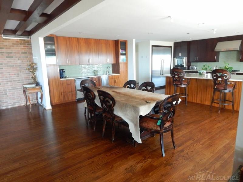 737 Lake Shore Road Grosse Pointe Shores, MI 48236 - Photo 6 of 25