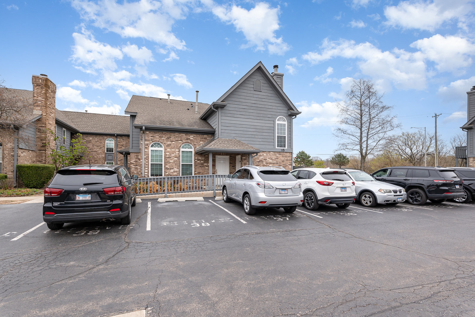 15 Foxcroft Road, Unit 203 Naperville, IL 60565 - Photo 1 of 15 Gallery Image 1
