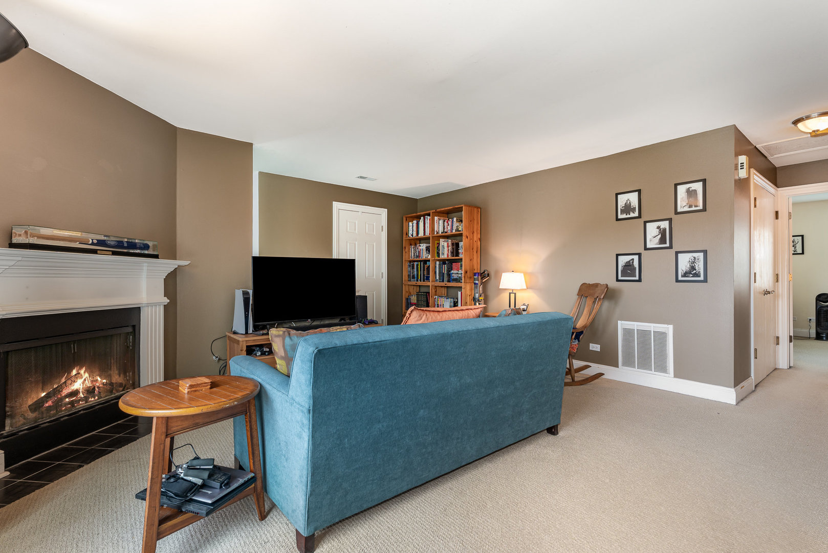 15 Foxcroft Road, Unit 203 Naperville, IL 60565 - Photo 4 of 15 Gallery Image 4