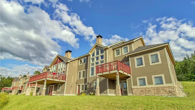 $1,250,000 | 369 Bear Path Lane, Unit 28, Burke, VT 05832