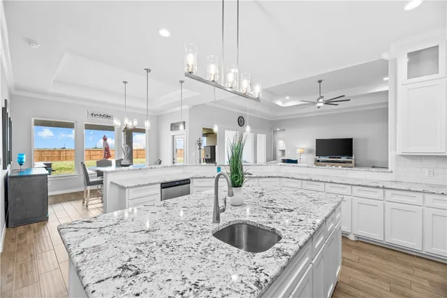 $699,900 | 1849 Papa Mori Drive, Corpus Christi, TX 78414