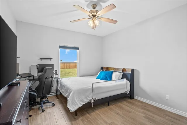 $699,900 | 1849 Papa Mori Drive, Corpus Christi, TX 78414