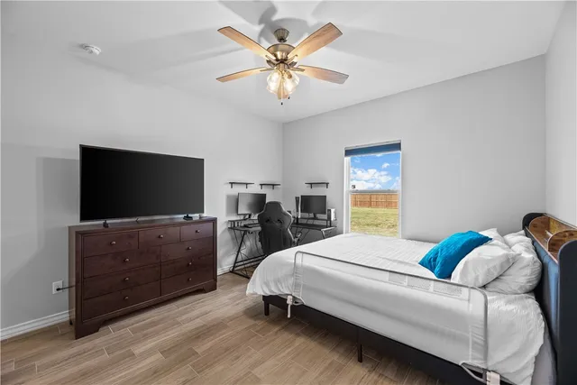 $699,900 | 1849 Papa Mori Drive, Corpus Christi, TX 78414