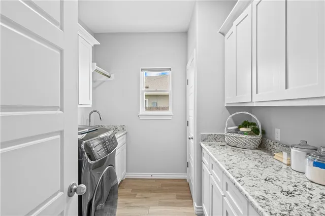 $699,900 | 1849 Papa Mori Drive, Corpus Christi, TX 78414