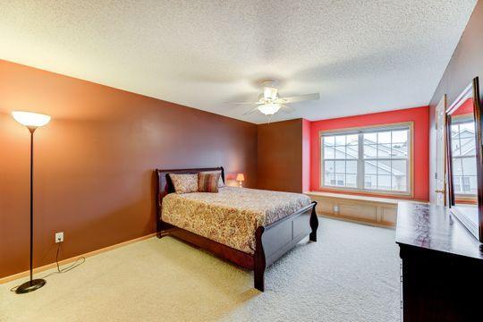 7966 Autumn Ridge Way Chanhassen, MN 55317 - Photo 14 of 27 Gallery Image 14