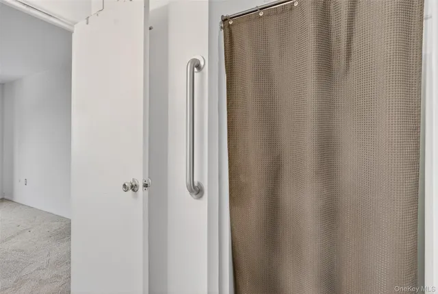 $2,500 | 8 Knightsbridge, Unit A, Poughkeepsie, NY 12603