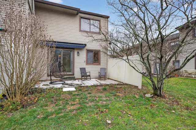 $2,500 | 8 Knightsbridge, Unit A, Poughkeepsie, NY 12603