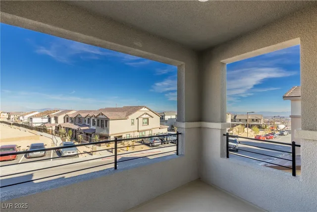 $3,000 | 179 Marlette Crk Place, Las Vegas, NV 89138