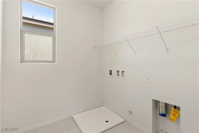 $3,000 | 179 Marlette Crk Place, Las Vegas, NV 89138