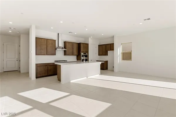 $2,900 | 179 Marlette Crk Place, Las Vegas, NV 89138