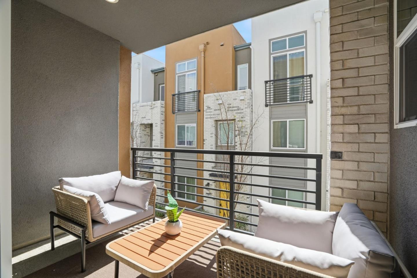 3380 Router Common Fremont, CA 94538 - Photo 7 of 48