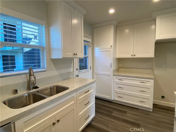 $2,395 | 665 West 34th Street, Unit 3, San Pedro, CA 90731