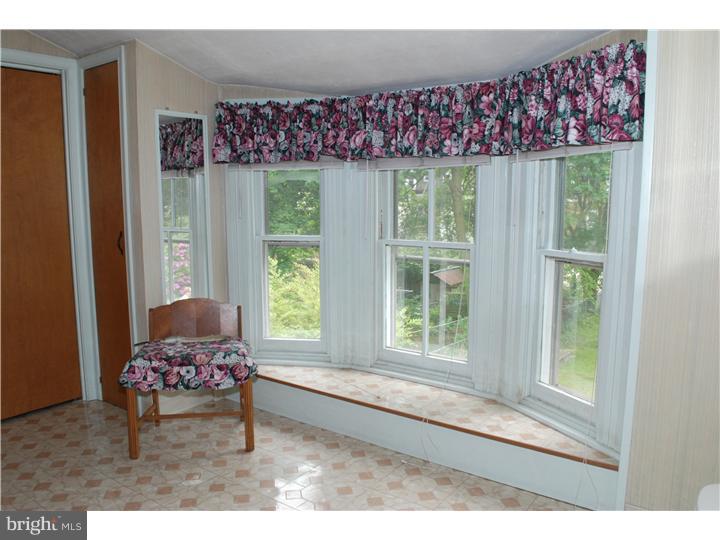 232 Morgan Street Phoenixville, PA 19460 - Photo 13 of 19 Bathroom