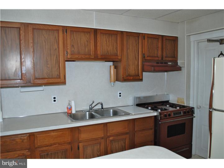 232 Morgan Street Phoenixville, PA 19460 - Photo 9 of 19 Kitchen
