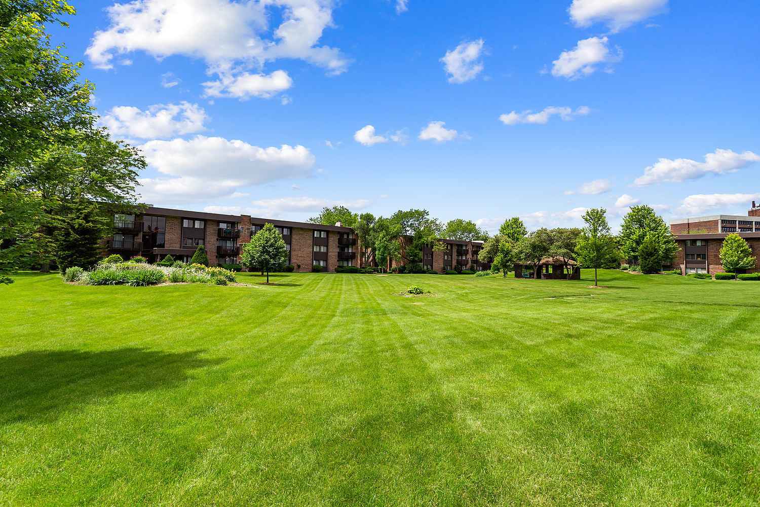 1502 Woodbridge Road, Unit 1G Joliet, IL 60436 - Photo 41 of 67