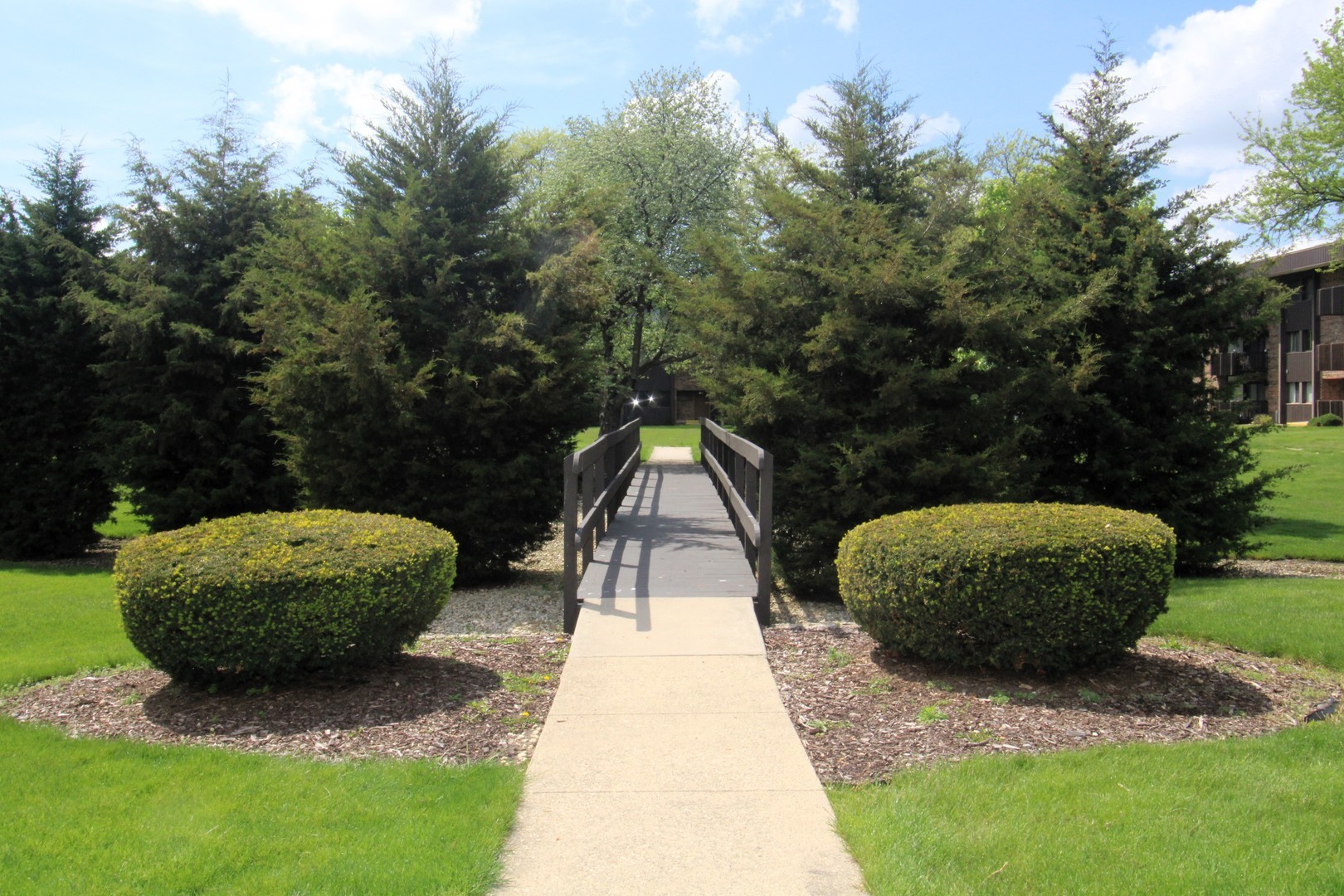 1502 Woodbridge Road, Unit 1G Joliet, IL 60436 - Photo 54 of 67