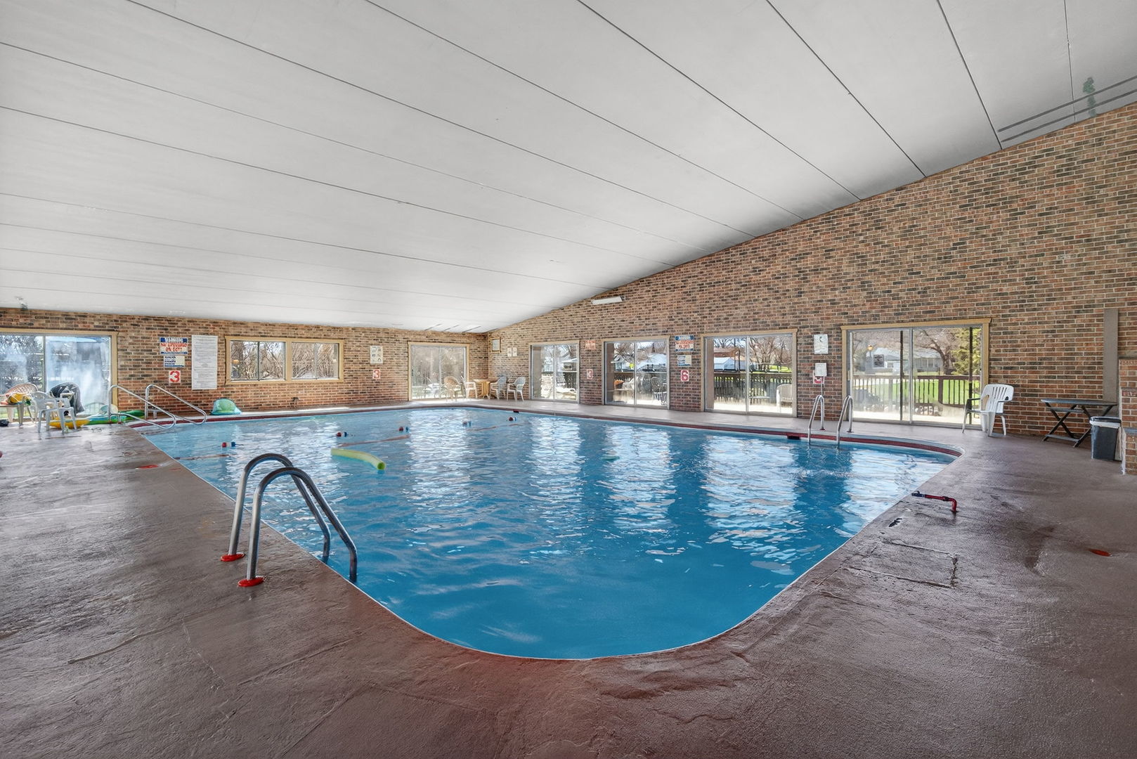 1502 Woodbridge Road, Unit 1G Joliet, IL 60436 - Photo 61 of 67