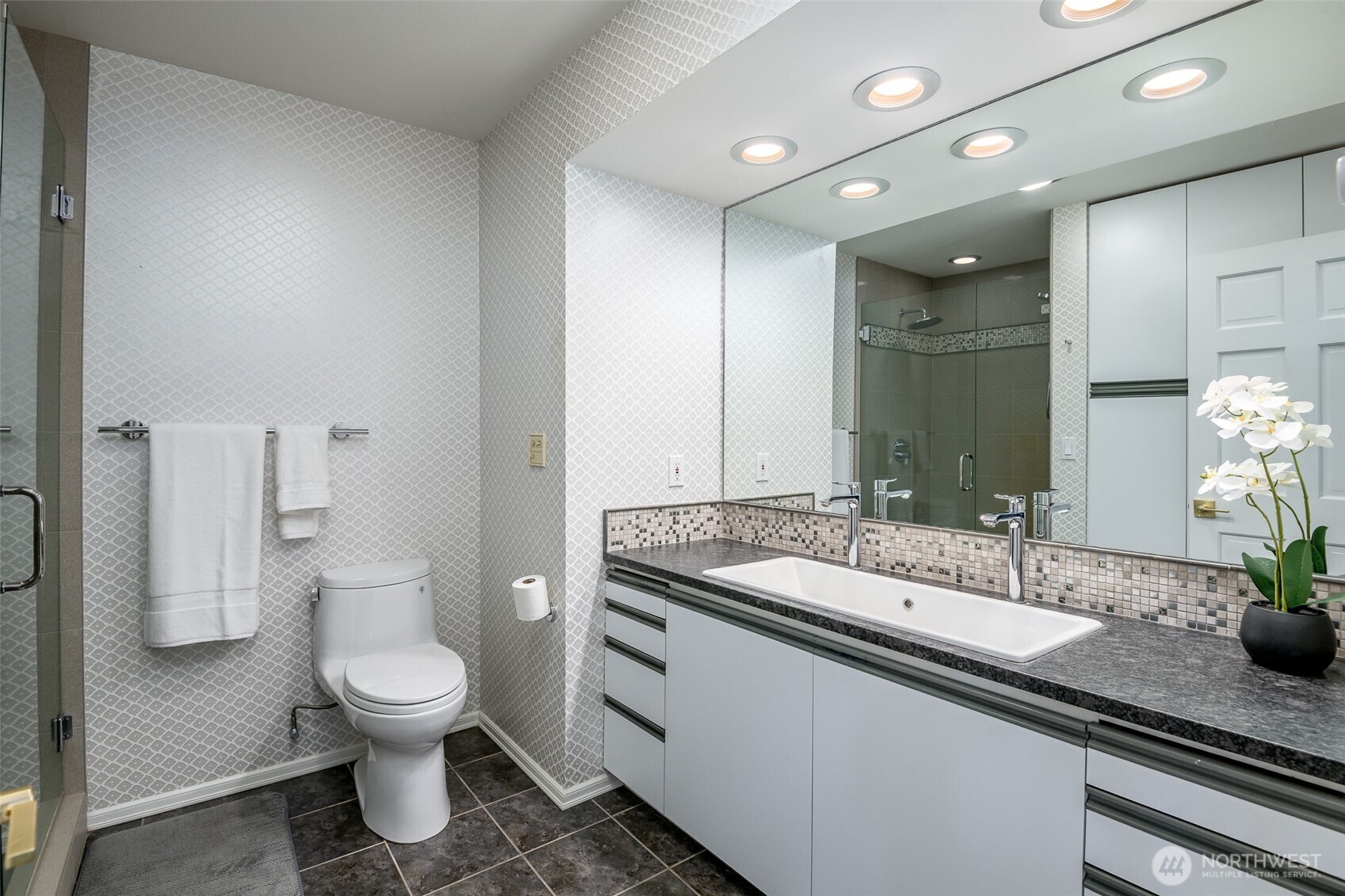 5222 Mahncke Road Southwest Longbranch, WA 98351 - Photo 17 of 36