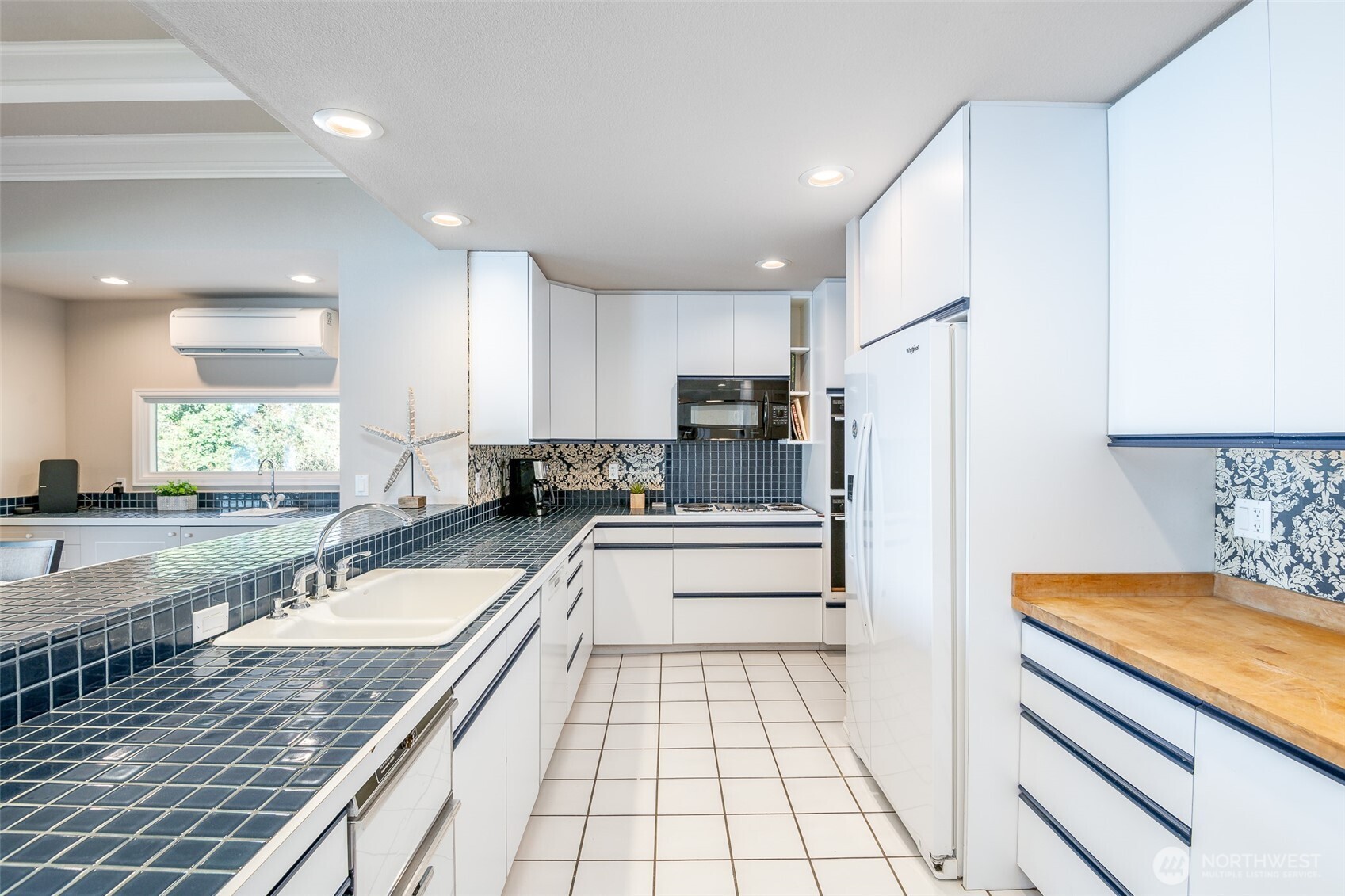 5222 Mahncke Road Southwest Longbranch, WA 98351 - Photo 10 of 36