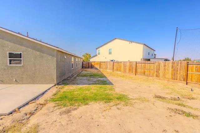 a view of an ocean with a big yard