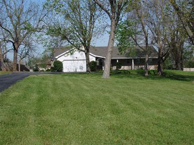 3411 South Cox Road Springfield, MO 65807 - Photo 1 of 1 Primary Photo