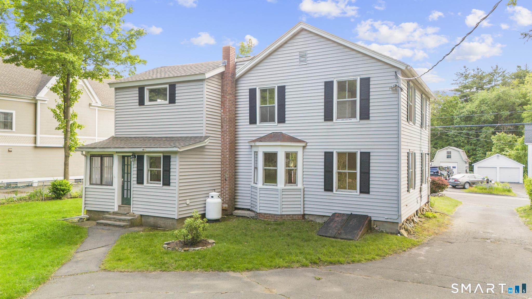 84 New Road Avon, CT 06001 - Photo 2 of 39 Gallery Image 2