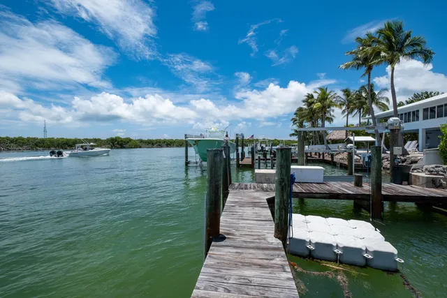 $5,195,000 | 220 Tide Avenue, Tavernier, FL 33070