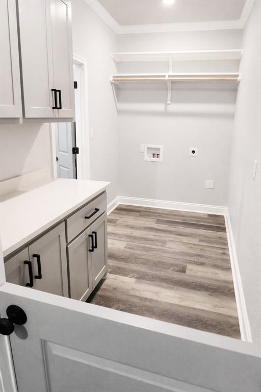 224 Fox Run Lane Robinson, TX 76706 - Photo 21 of 24 a view of a kitchen with washing machine